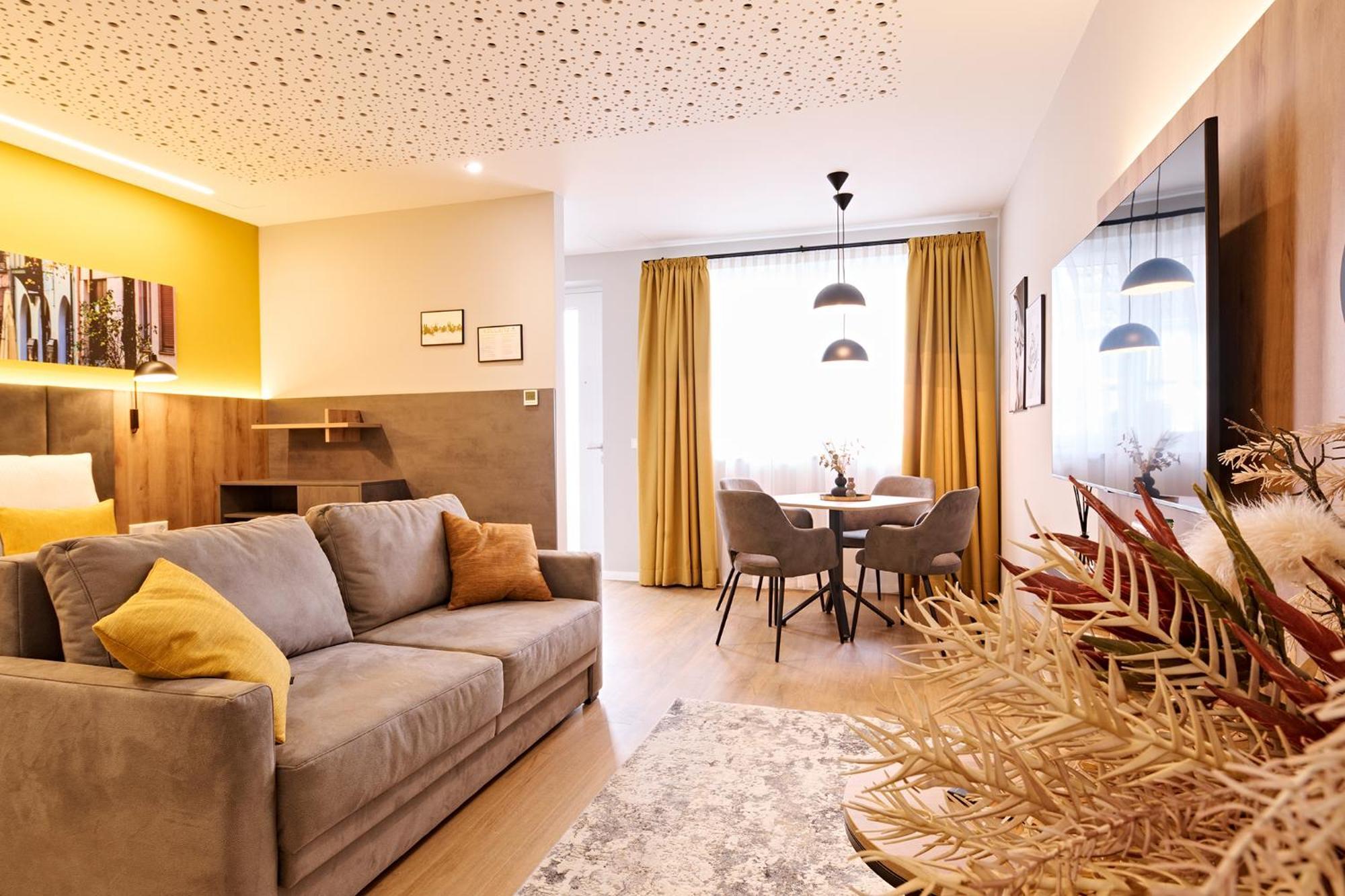 Xzllenz Traum Studio-Apartment, Frei-Parken, U-Bahn, Kueche Нюрнберг Екстериор снимка
